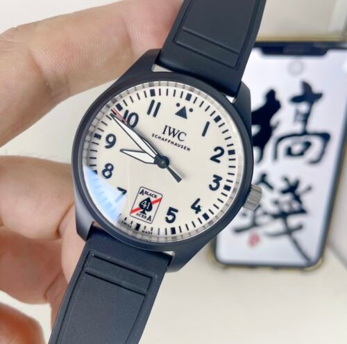 IWC PILOT’S WATCH AUTOMATIC 41 BLACK ACES